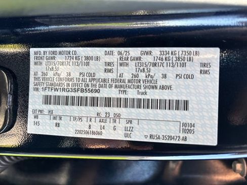 Used 2025 Ford F150 Raptor AWD/4WD image 32