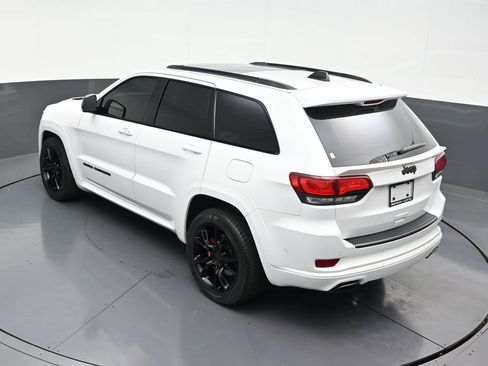 Used 2020 Jeep Grand Cherokee Limited X image 17
