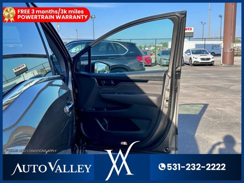 Used 2020 Honda Odyssey Elite image 17