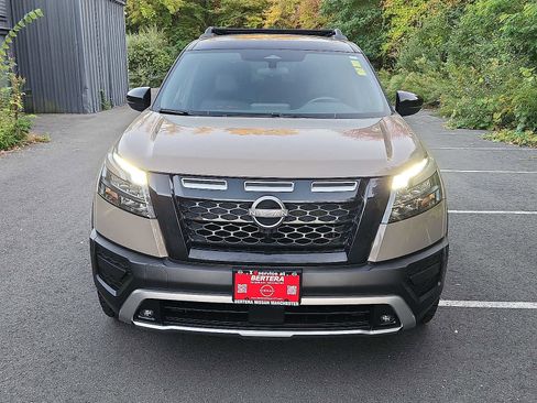Used 2023 Nissan Pathfinder Rock Creek image 2
