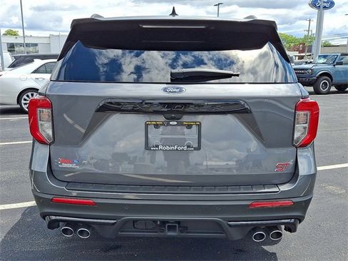 Certified 2023 Ford Explorer ST w/ Equipment Group 401A image 5