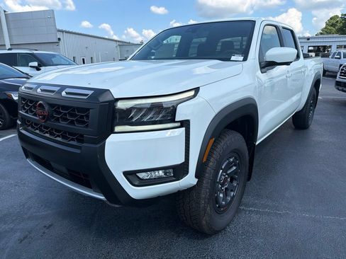 New 2026 Nissan Frontier PRO-4X w/ Pro Premium Package AWD/4WD image 10