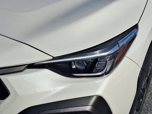 Certified 2025 Subaru Crosstrek 2.5i Limited image 8