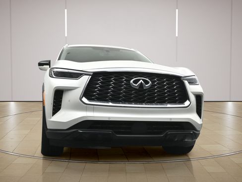 Used 2025 INFINITI QX60 Luxe FWD image 25