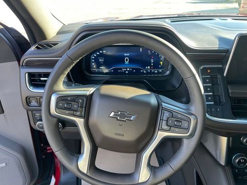 Used 2023 Chevrolet Tahoe Z71 w/ Luxury Package image 10