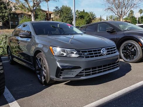Used 2017 Volkswagen Passat 1.8T R-Line image 2