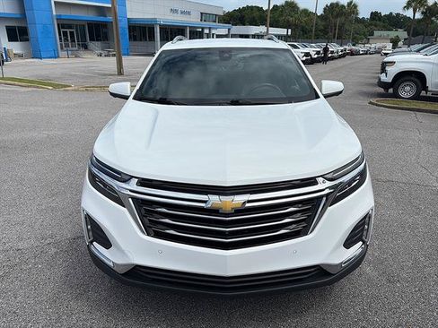 Used 2022 Chevrolet Equinox Premier AWD/4WD image 8