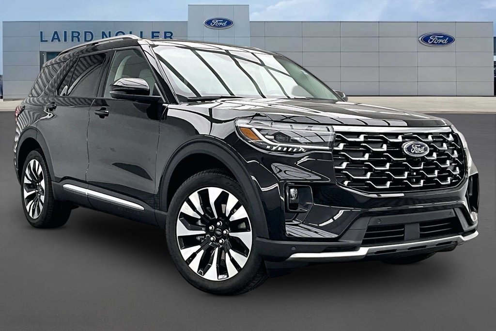 New 2026 Ford Explorer Platinum w/ LUX Leather Package AWD/4WD image 2