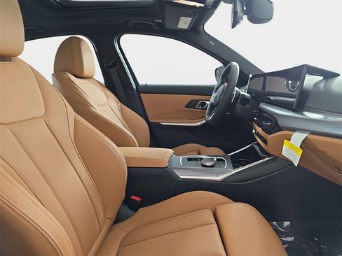 New 2026 BMW 330i xDrive 330i xDrive w/ M Sport Package image 9