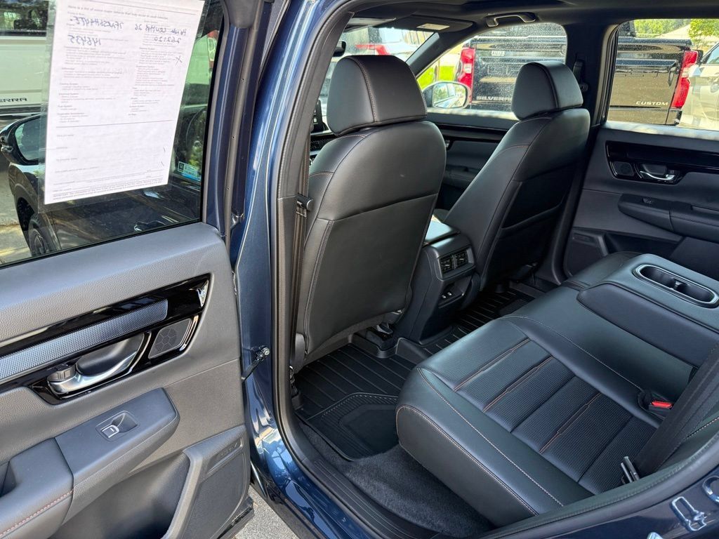 Certified 2026 Honda CR-V Sport Touring image 15