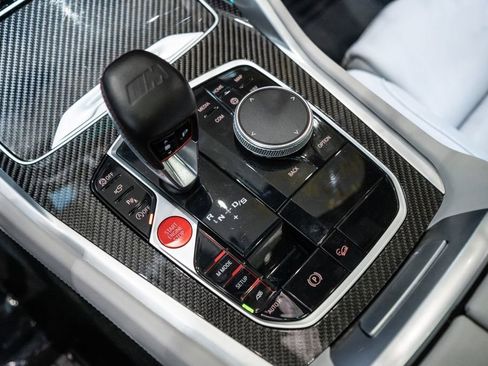 Used 2021 BMW X5 M image 40