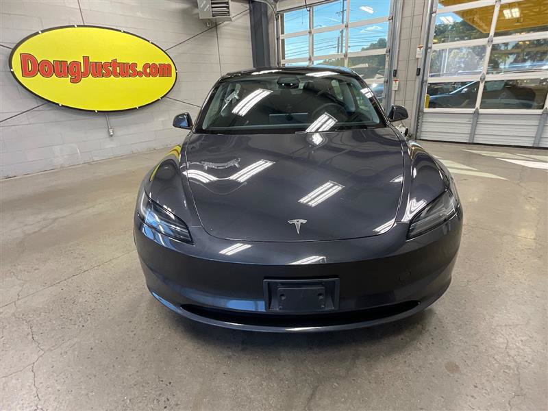 Used 2024 Tesla Model 3 Long Range AWD/4WD image 9