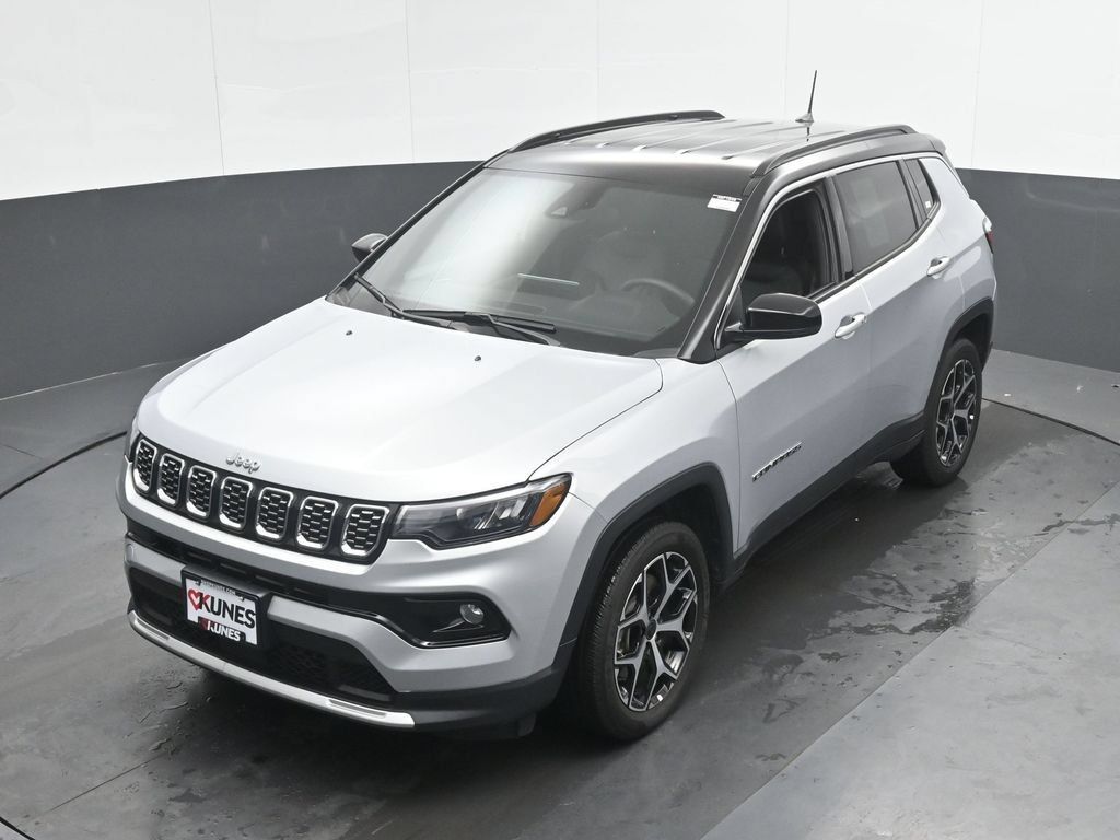 Used 2025 Jeep Compass Limited AWD/4WD image 37