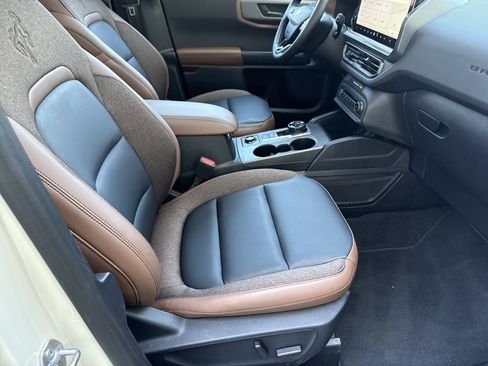 Used 2025 Ford Bronco Sport Outer Banks w/ Outer Banks Tech Package+ AWD/4WD image 13
