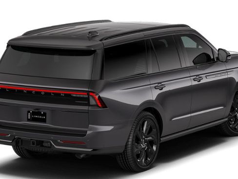New 2027 Lincoln Navigator Reserve AWD/4WD image 11