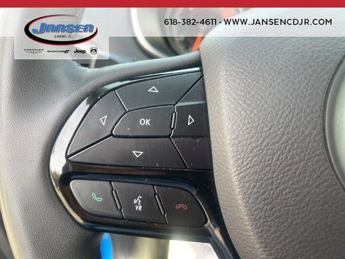 Used 2023 Jeep Cherokee Altitude Lux image 15