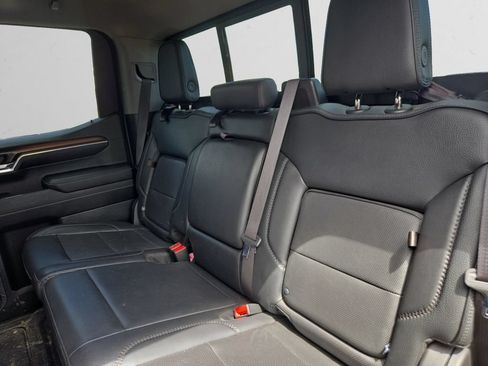 Used 2024 GMC Sierra 1500 Denali AWD/4WD image 15