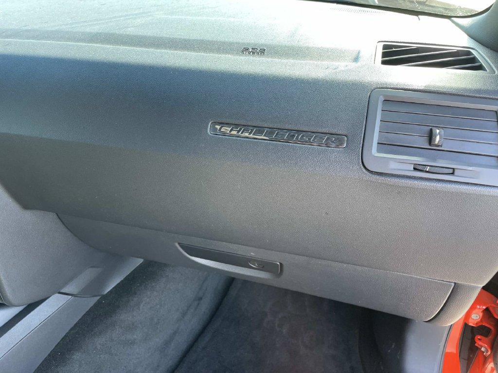 Used 2013 Dodge Challenger R/T RWD image 22