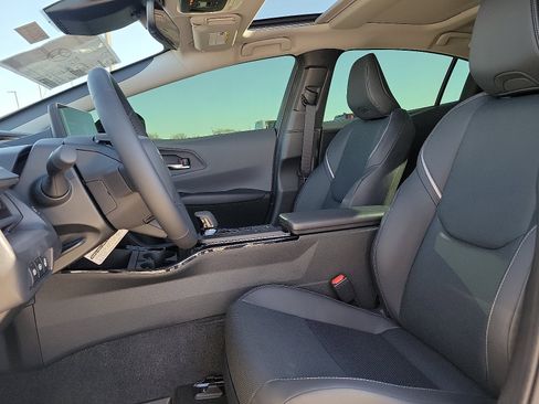 New 2026 Toyota Prius XLE image 12