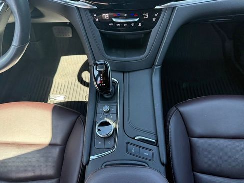 Used 2024 Cadillac XT6 Premium Luxury w/ LPO, Floor Liner Package AWD/4WD image 25