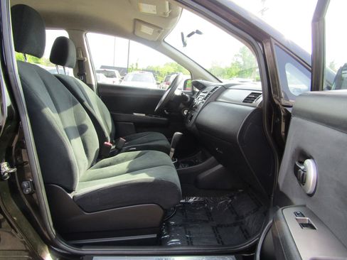 Used 2012 Nissan Versa 1.8 S w/ Plus Pkg FWD image 12