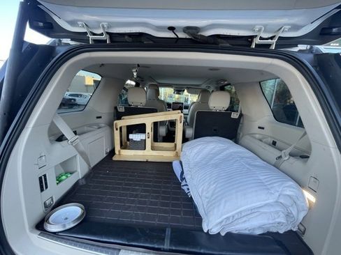 Used 2021 Lincoln Navigator Reserve w/ Luxury Package image 9