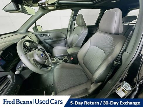 Used 2025 Subaru Forester Premium image 22