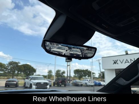 Used 2025 GMC Sierra 1500 AT4X AWD/4WD image 32