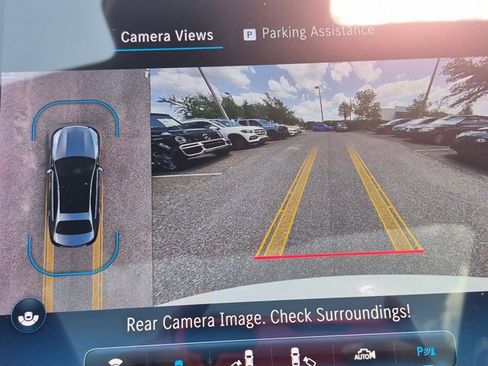 Used 2022 Mercedes-Benz C 300 Sedan image 9