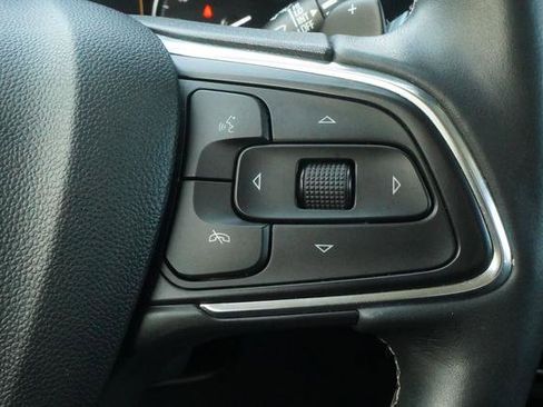 Used 2023 Buick Envision Essence image 14