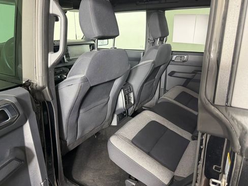 Used 2025 Ford Bronco Big Bend AWD/4WD image 15