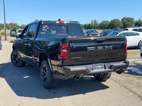 New 2026 RAM 1500 Big Horn AWD/4WD image 11