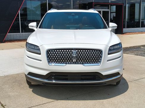 Used 2023 Lincoln Nautilus Reserve w/ Equipment Group 201A AWD/4WD image 15