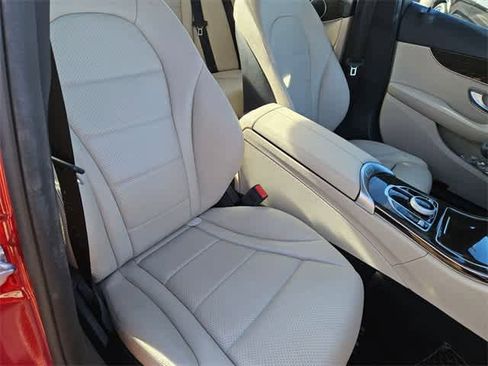 Used 2018 Mercedes-Benz C 300 4MATIC Sedan image 20