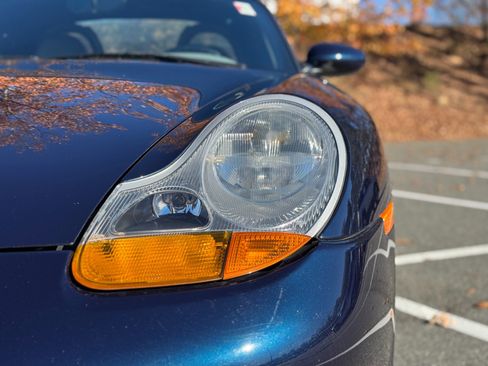 Used 1999 Porsche Boxster HEATED SEATS / MANUAL TRANSMIS image 20