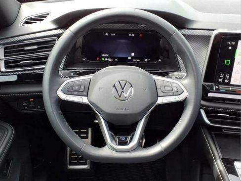 Used 2024 Volkswagen Atlas Cross Sport SEL Premium R-Line AWD/4WD image 13