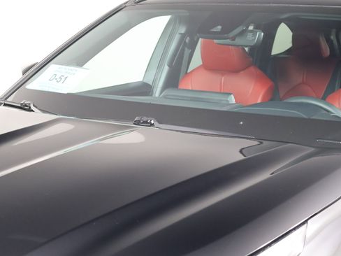 Used 2021 Toyota Highlander XSE image 12