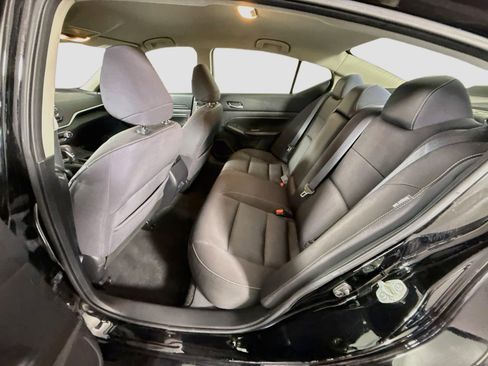 Used 2019 Nissan Altima 2.5 S FWD image 25