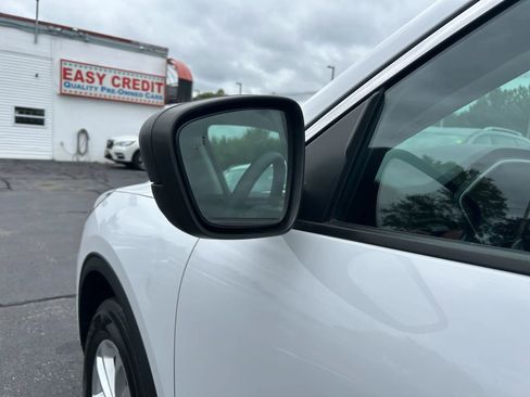 Used 2022 Ford Escape SE image 22