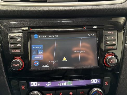 Used 2015 Nissan Rogue SL w/ SL Premium Package image 19