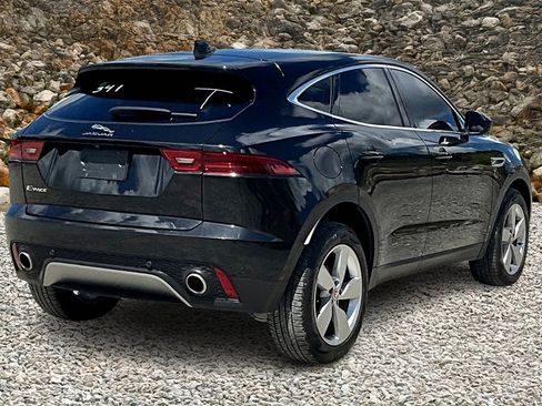 Used 2022 Jaguar E-PACE SE image 2