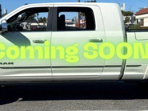 Used 2020 RAM 2500 Limited image 1