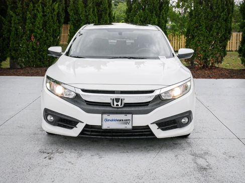 Used 2016 Honda Civic EX-L image 3