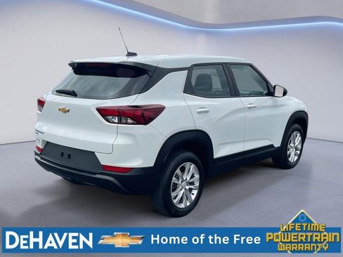 Used 2023 Chevrolet TrailBlazer LS AWD/4WD image 6
