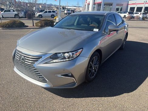 Used 2017 Lexus ES 350 image 5