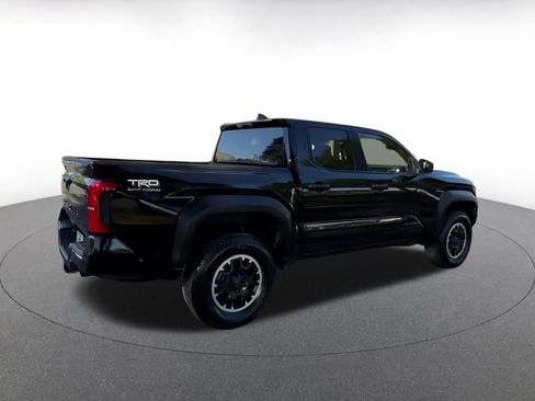 Used 2024 Toyota Tacoma TRD Off-Road AWD/4WD image 15