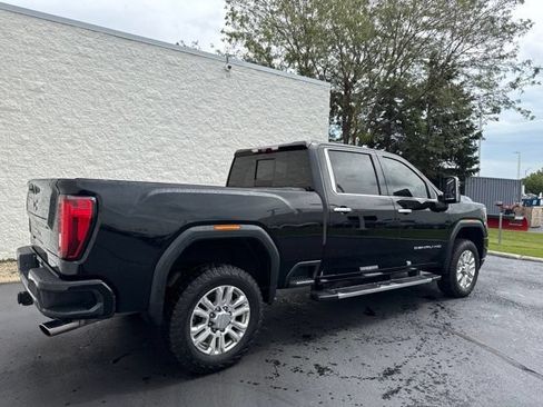 Used 2021 GMC Sierra 2500 Denali w/ Denali Ultimate Package AWD/4WD image 5