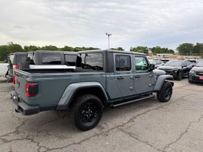 Used 2025 Jeep Gladiator Sport