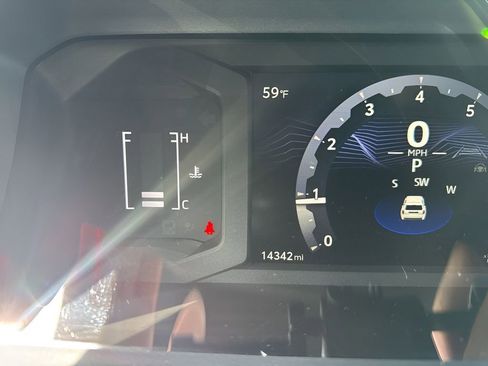 Used 2025 Toyota 4Runner SR5 image 22