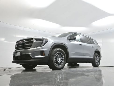 Used 2025 GMC Acadia Elevation image 65